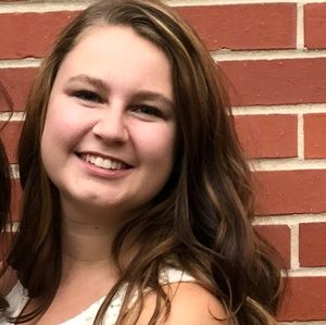 Meet your Posher, Erika